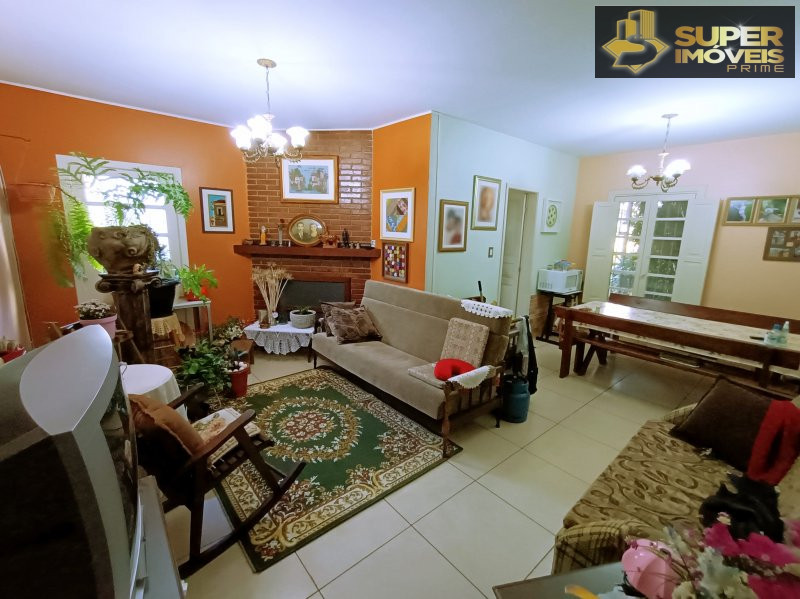 Casa à venda  no Centro - Pelotas, RS. Imóveis