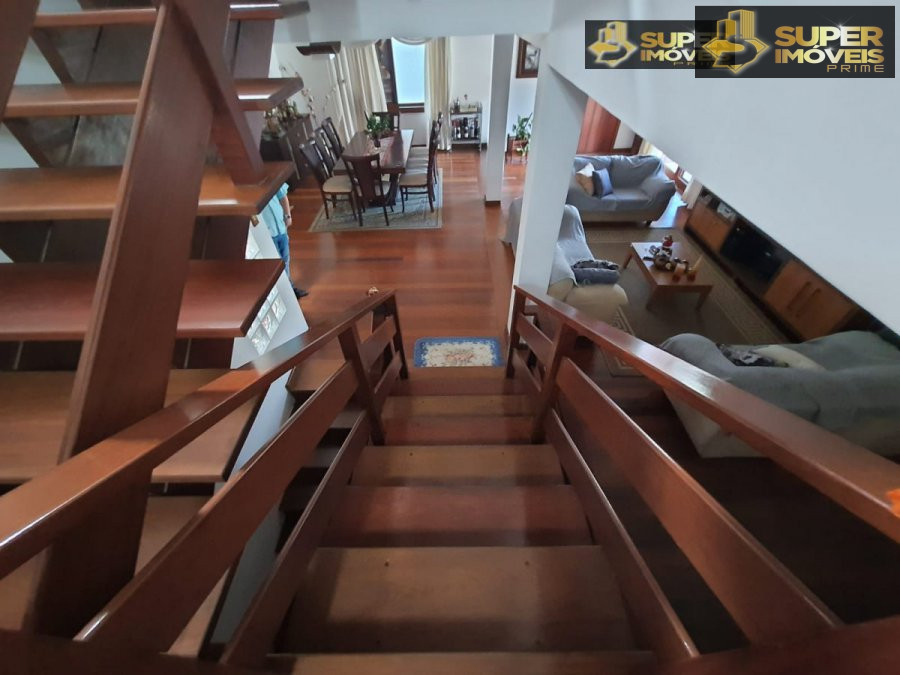 Casa de 4 quartos, 480m² no bairro Centro, em Pelotas | Eu Corretor