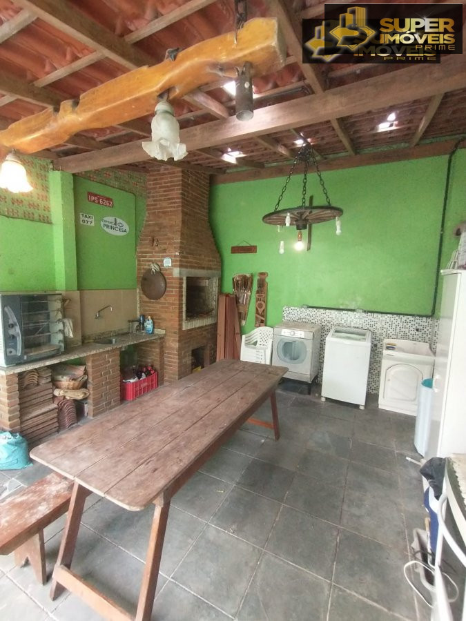 Casa de 2 quartos, 144m² no bairro Centro, em Pelotas | Eu Corretor