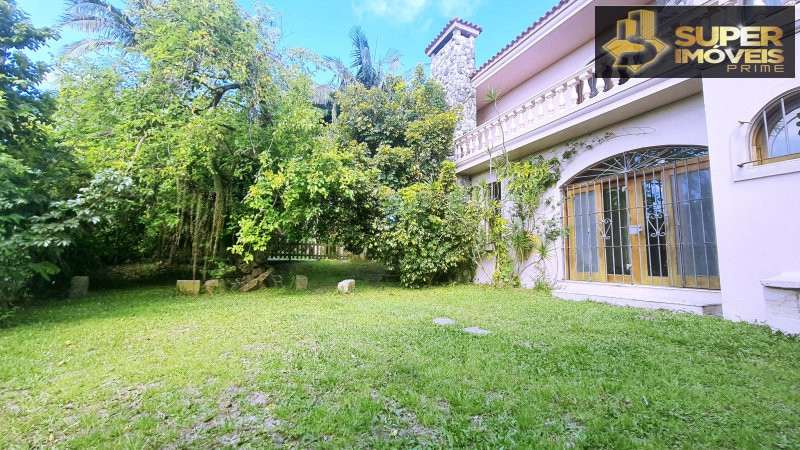 Casa à venda  no Centro - Pelotas, RS. Imóveis