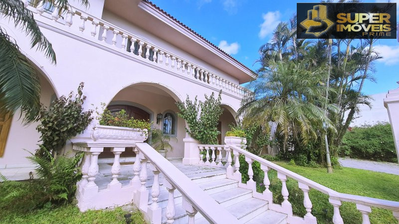 Casa de 5 quartos, 2200m² no bairro Centro, em Pelotas | Eu Corretor