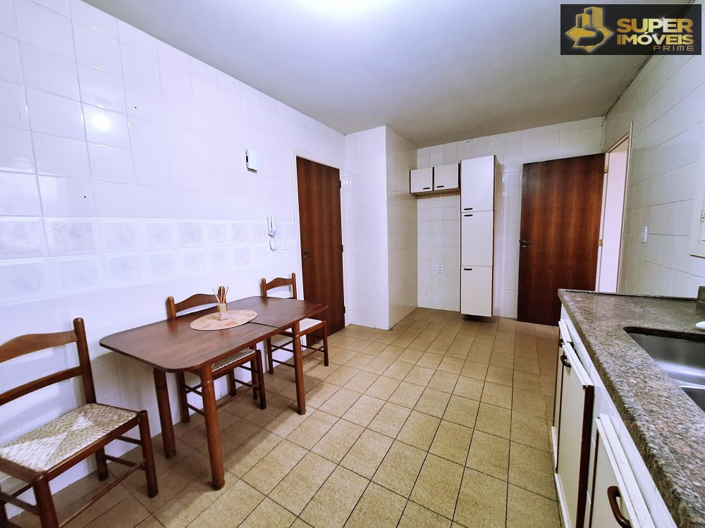 Apartamento de 4 quartos, 182m² no bairro Centro, em Pelotas | Eu Corretor