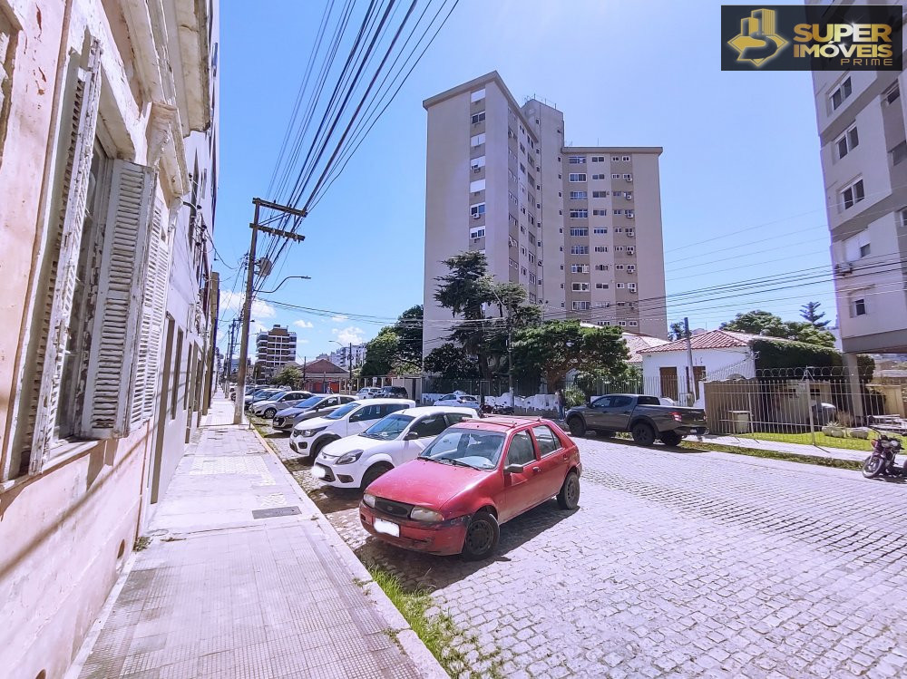 Casa de 5 quartos, 235m² no bairro Centro, em Pelotas | Eu Corretor