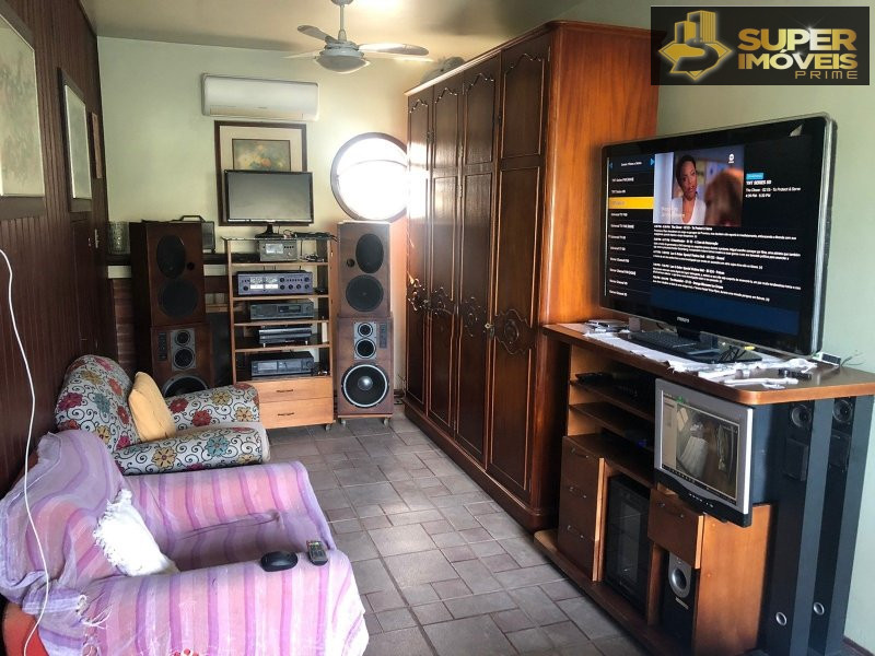 Casa de 3 quartos, 300m² no bairro Laranjal, em Pelotas | Eu Corretor