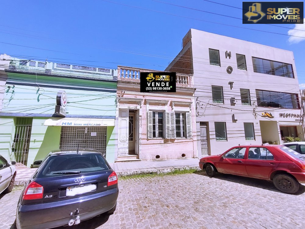 Casa de 5 quartos, 235m² no bairro Centro, em Pelotas | Eu Corretor