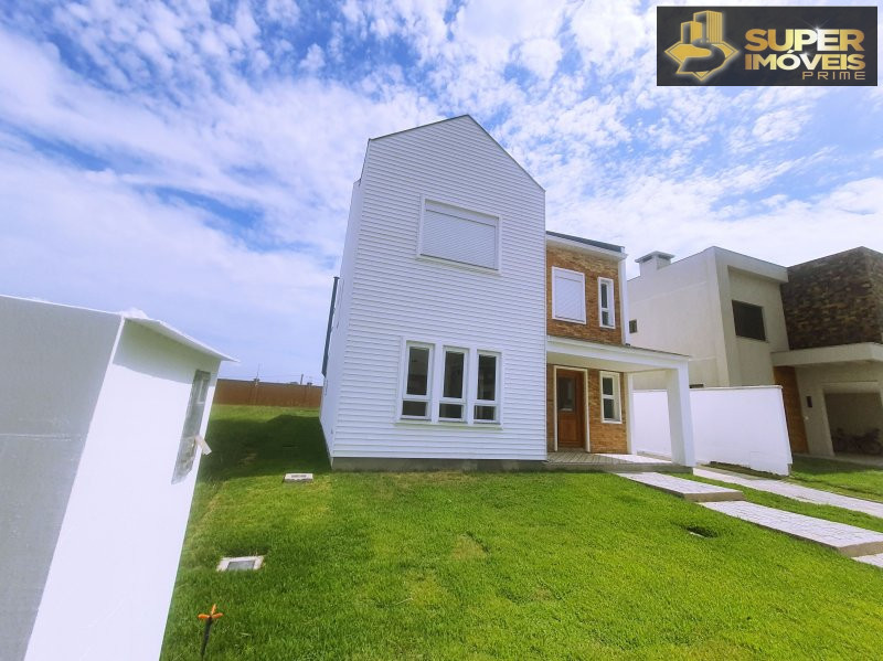 Casa de 3 quartos, 390m² no bairro Laranjal, em Pelotas | Eu Corretor