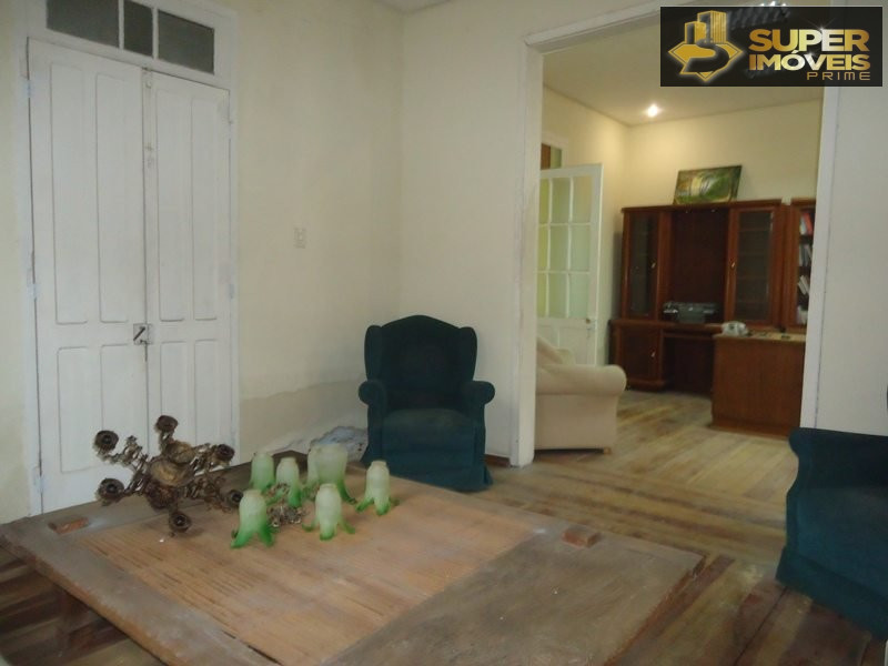 Casa de 3 quartos, 260m² no bairro Centro, em Pelotas | Eu Corretor
