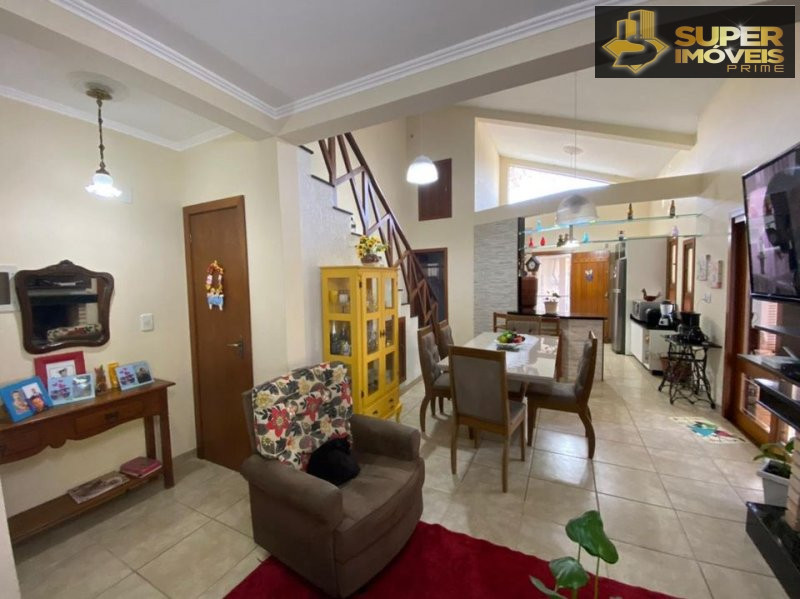 Casa à venda  no Laranjal - Pelotas, RS. Imóveis