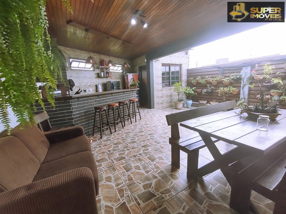 Casa de 5 quartos, 256m² no bairro Três Vendas, em Pelotas | Eu Corretor