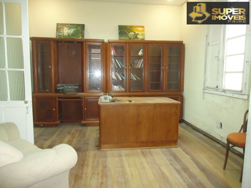 Casa de 3 quartos, 260m² no bairro Centro, em Pelotas | Eu Corretor
