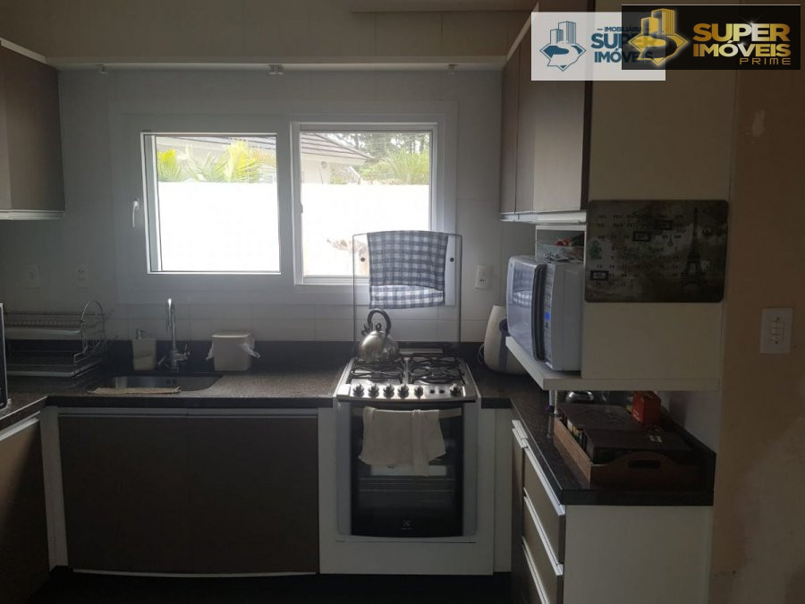 Casa de 3 quartos, 180m² no bairro Laranjal, em Pelotas | Eu Corretor