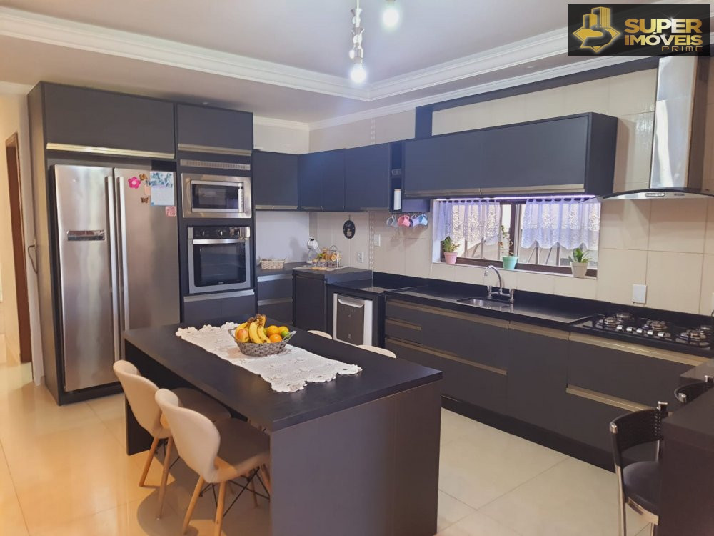 Casa de 3 quartos, 300m² no bairro Areal, em Pelotas | Eu Corretor