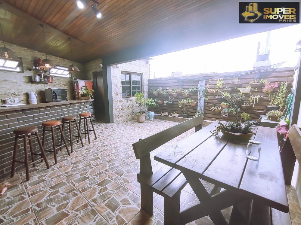 Casa de 5 quartos, 256m² no bairro Três Vendas, em Pelotas | Eu Corretor