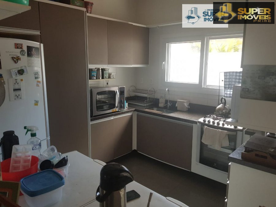 Casa de 3 quartos, 180m² no bairro Laranjal, em Pelotas | Eu Corretor