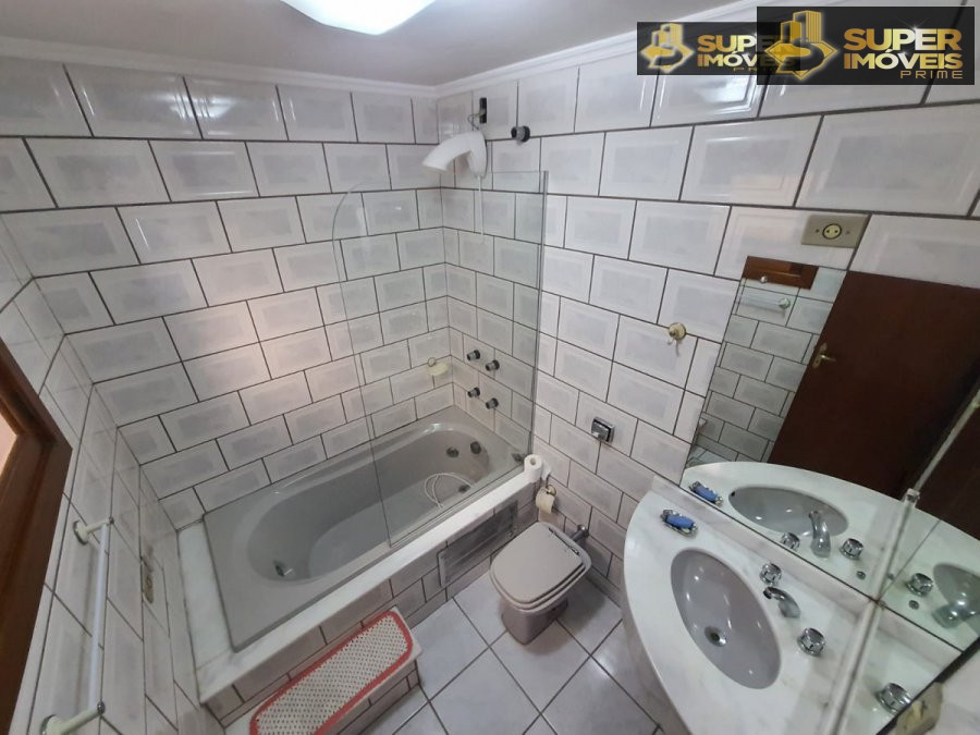 Casa de 4 quartos, 480m² no bairro Centro, em Pelotas | Eu Corretor