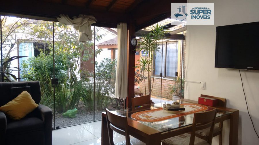 Casa Alto Padrão - Venda - Laranjal - Pelotas - RS