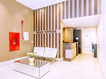 Sala Comercial Alto Padr�o - Menino Deus
